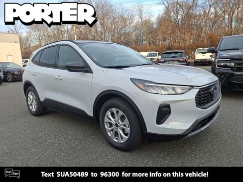 New 2025 Ford Escape Active w/ Cold Weather Package image 1