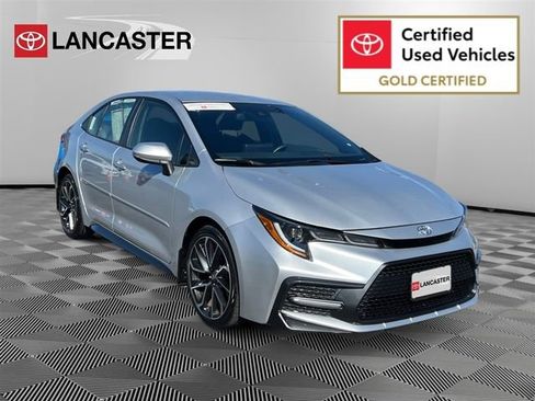 Used 2022 Toyota Corolla SE image 1