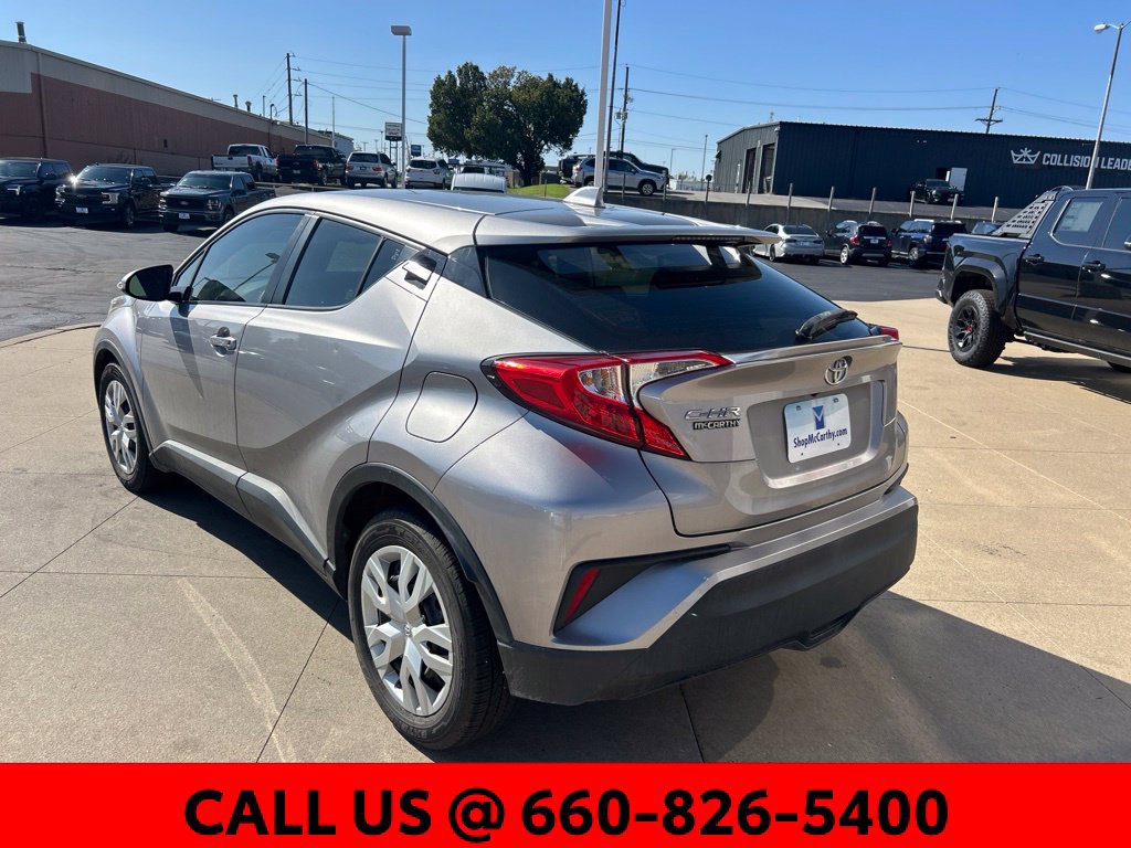 Used 2019 Toyota C-HR LE FWD image 8