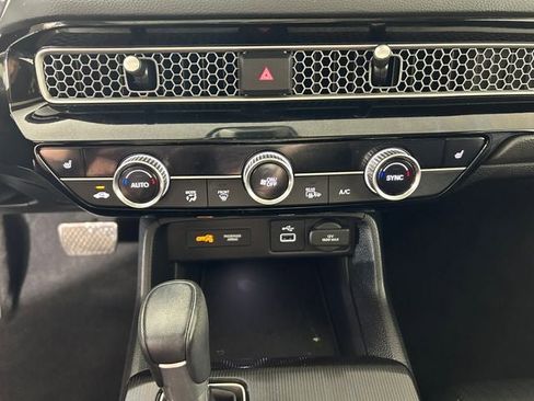 Used 2024 Honda Civic EX-L image 22