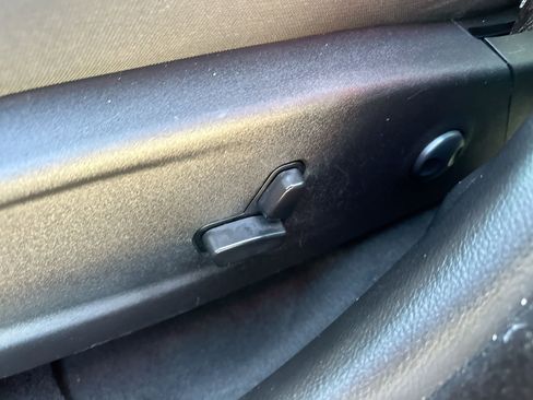 Used 2023 Dodge Charger SXT image 12