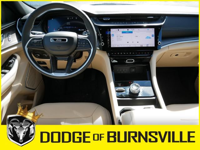 Used 2026 Jeep Grand Cherokee L Limited AWD/4WD image 13