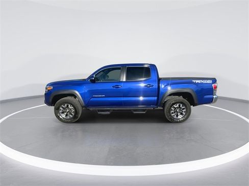 Used 2023 Toyota Tacoma TRD Off-Road image 6