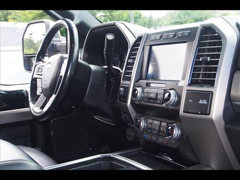 Used 2020 Ford F350 Platinum image 13