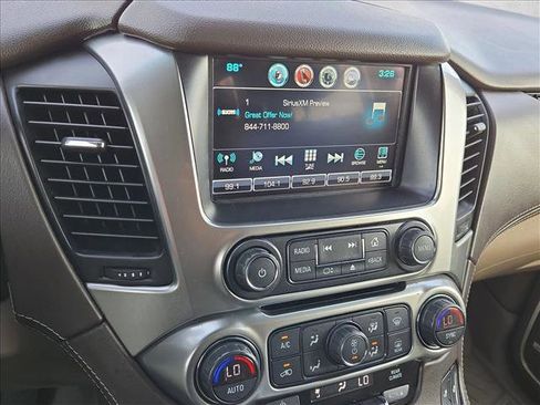 Used 2019 Chevrolet Suburban LT image 15