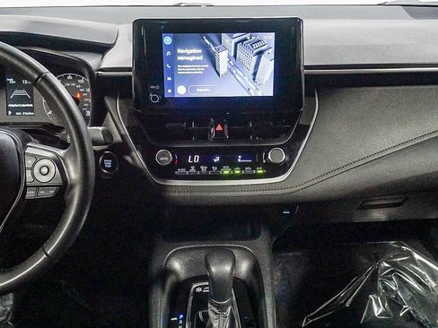 Certified 2023 Toyota Corolla SE w/ SE Premium Package image 16