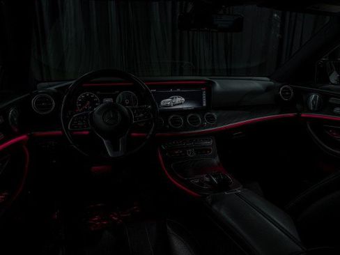 Certified 2019 Mercedes-Benz E 300 image 19