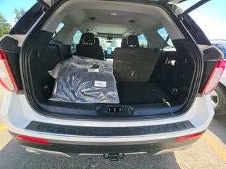 Used 2023 Ford Explorer Limited w/ Limited Technology Package AWD/4WD image 21