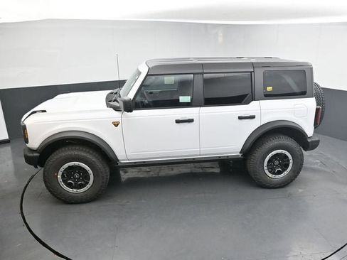 New 2026 Ford Bronco Badlands AWD/4WD image 19