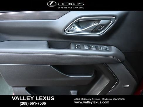 Used 2023 GMC Yukon AT4 w/ AT4 Premium Plus Package AWD/4WD image 19