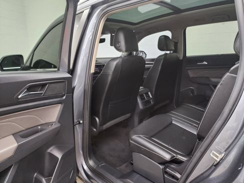 Used 2021 Volkswagen Atlas SE w/ Panoramic Sunroof Package AWD/4WD image 25