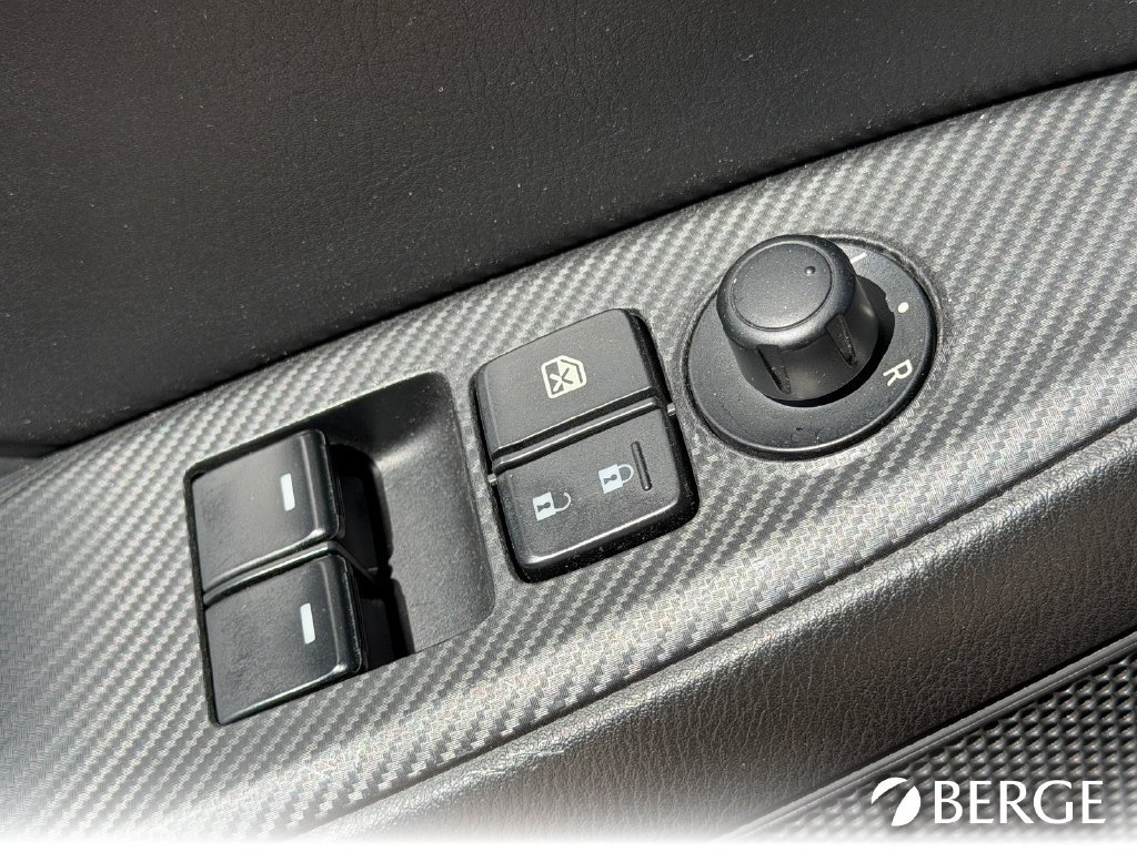 Used 2022 MAZDA MX-5 Miata Grand Touring RWD image 17