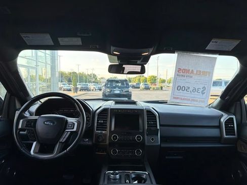 Used 2021 Ford Expedition XLT AWD/4WD image 11