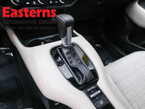 Used 2025 Honda HR-V LX image 13