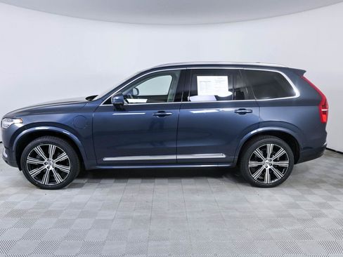 Certified 2025 Volvo XC90 T8 Plus w/ Protection Package Premier AWD/4WD image 2
