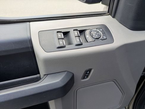 Used 2020 Ford F150 XL w/ Equipment Group 101A Mid AWD/4WD image 17