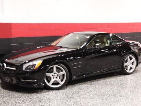 Used 2013 Mercedes-Benz SL 550 w/ Premium Pkg image 18