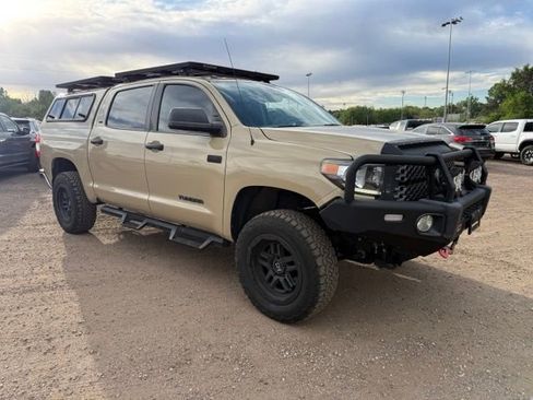 Used 2019 Toyota Tundra SR5 w/ SR5 Upgrade Package AWD/4WD image 7
