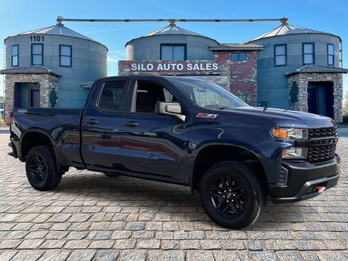 Used 2020 Chevrolet Silverado 1500 Custom Trail Boss w/ Custom Convenience Package image 7