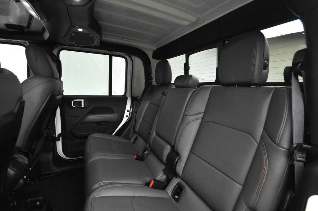 New 2027 Jeep Gladiator Mojave AWD/4WD image 40