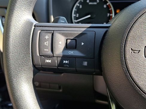 Certified 2023 Nissan Rogue S AWD/4WD image 18