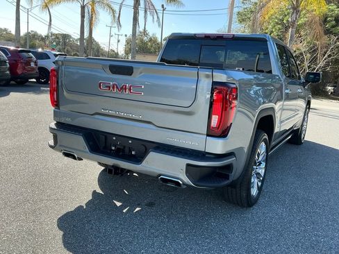 Used 2025 GMC Sierra 1500 Denali w/ Denali Reserve Package image 9