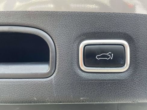 Used 2022 Kia Stinger GT2 AWD/4WD image 11