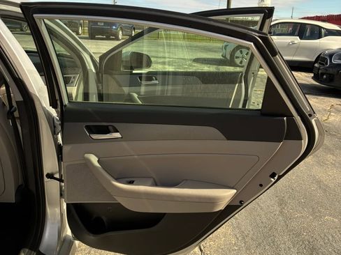 Used 2018 Hyundai Sonata SEL image 34