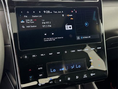 Used 2024 Hyundai Santa Cruz Night image 15