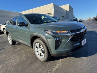 New 2026 Chevrolet Trax LS video 2