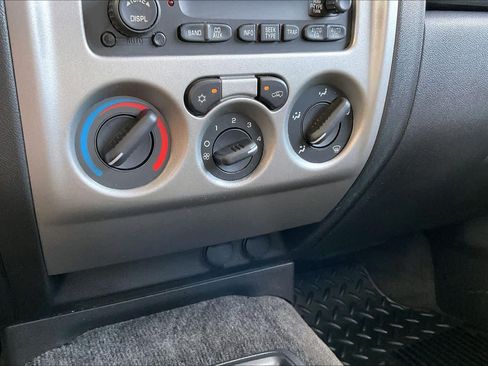 Used 2012 Chevrolet Colorado LT RWD image 29