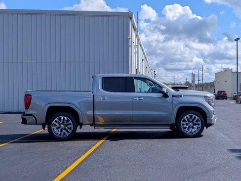 New 2026 GMC Sierra 1500 Denali AWD/4WD image 2
