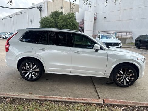 Used 2023 Volvo XC90 B5 Core w/ Protection Package Premier AWD/4WD image 4