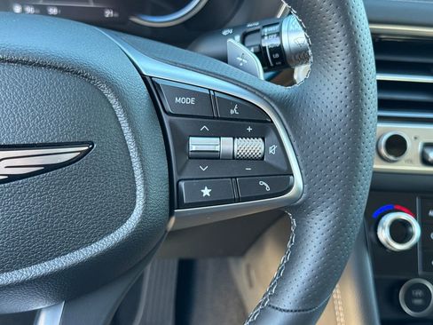 New 2026 Genesis G70 2.5T Prestige image 25
