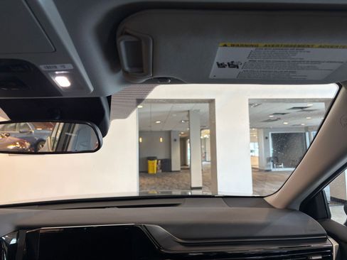 Used 2025 Toyota Camry LE image 34