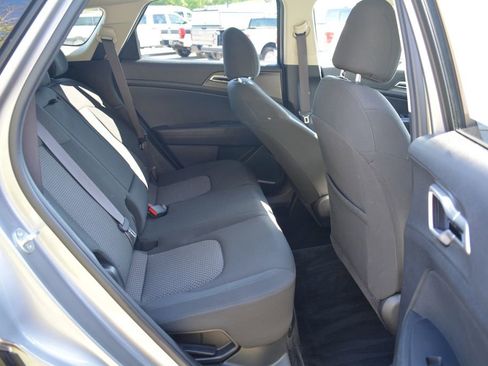 Used 2023 Kia Sportage LX AWD/4WD image 21