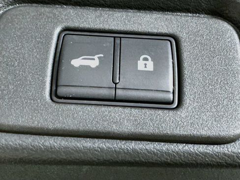 Used 2023 Nissan Rogue SL w/ SL Premium Package FWD image 35