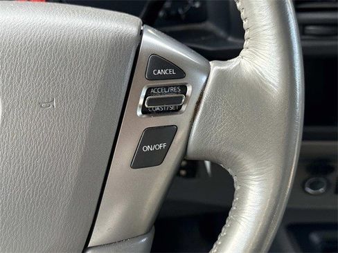 Used 2020 Nissan NV 3500 SL image 22