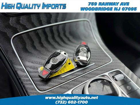 Used 2017 Mercedes-Benz GLC 300 4MATIC Coupe image 37