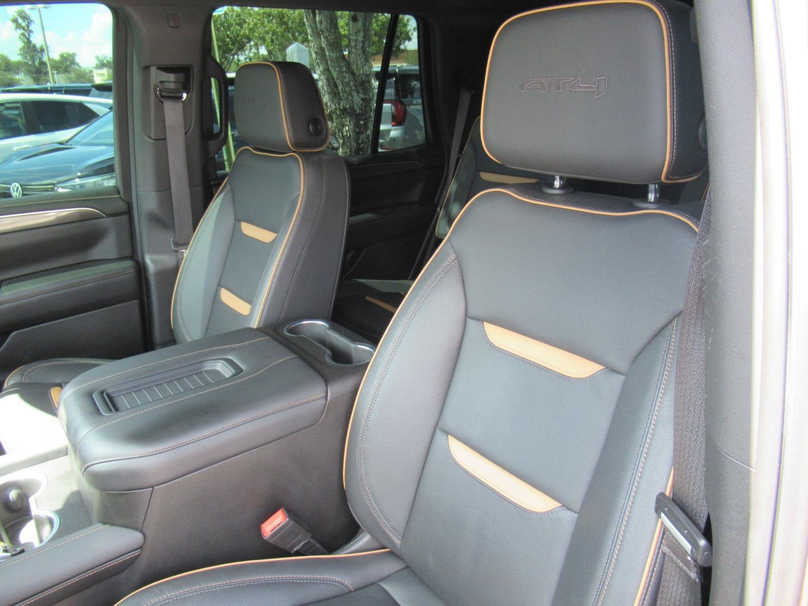 Used 2023 GMC Yukon AT4 w/ AT4 Premium Plus Package AWD/4WD image 16