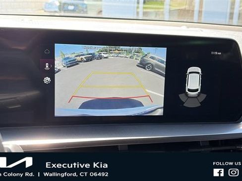 Used 2023 Kia Telluride S AWD/4WD image 18