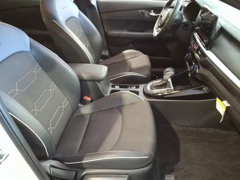 Used 2023 Kia Forte GT-Line w/ GT-Line Technology Package image 26