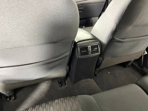 Used 2020 Nissan Rogue S w/ Special Edition Package FWD image 44