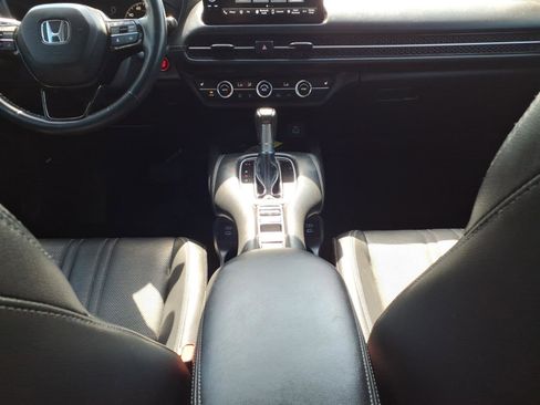 Used 2024 Honda HR-V EX-L image 18