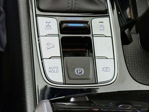 Certified 2026 Hyundai Tucson SE AWD/4WD image 11