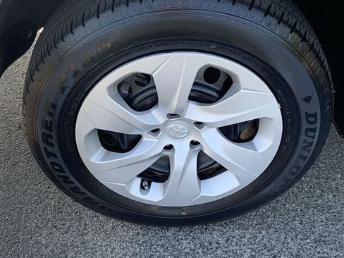 Certified 2024 Toyota RAV4 LE image 33