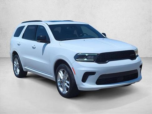 Used 2024 Dodge Durango GT AWD/4WD image 3