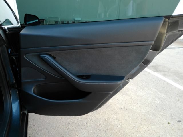Used 2020 Tesla Model 3 RWD image 25