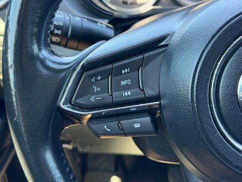 Used 2018 MAZDA CX-9 Touring w/ Touring Premium Package FWD image 15