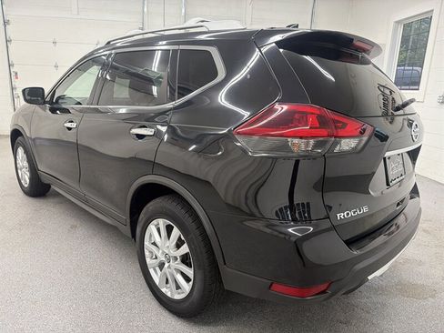Used 2018 Nissan Rogue SV AWD/4WD image 7